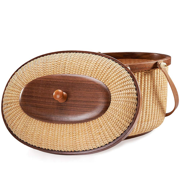 looking at lid and basket oval wicker picnic basket