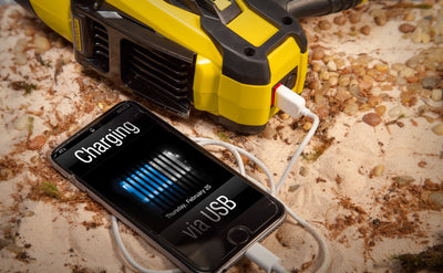 STANLEY FATMAX SL10LEDS Rechargeable 2200 Lumen Lithium Ion Ultra Bright LED Spotlight Flashlight with USB Power Charger